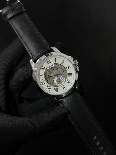 Fossil leather auto_img_1